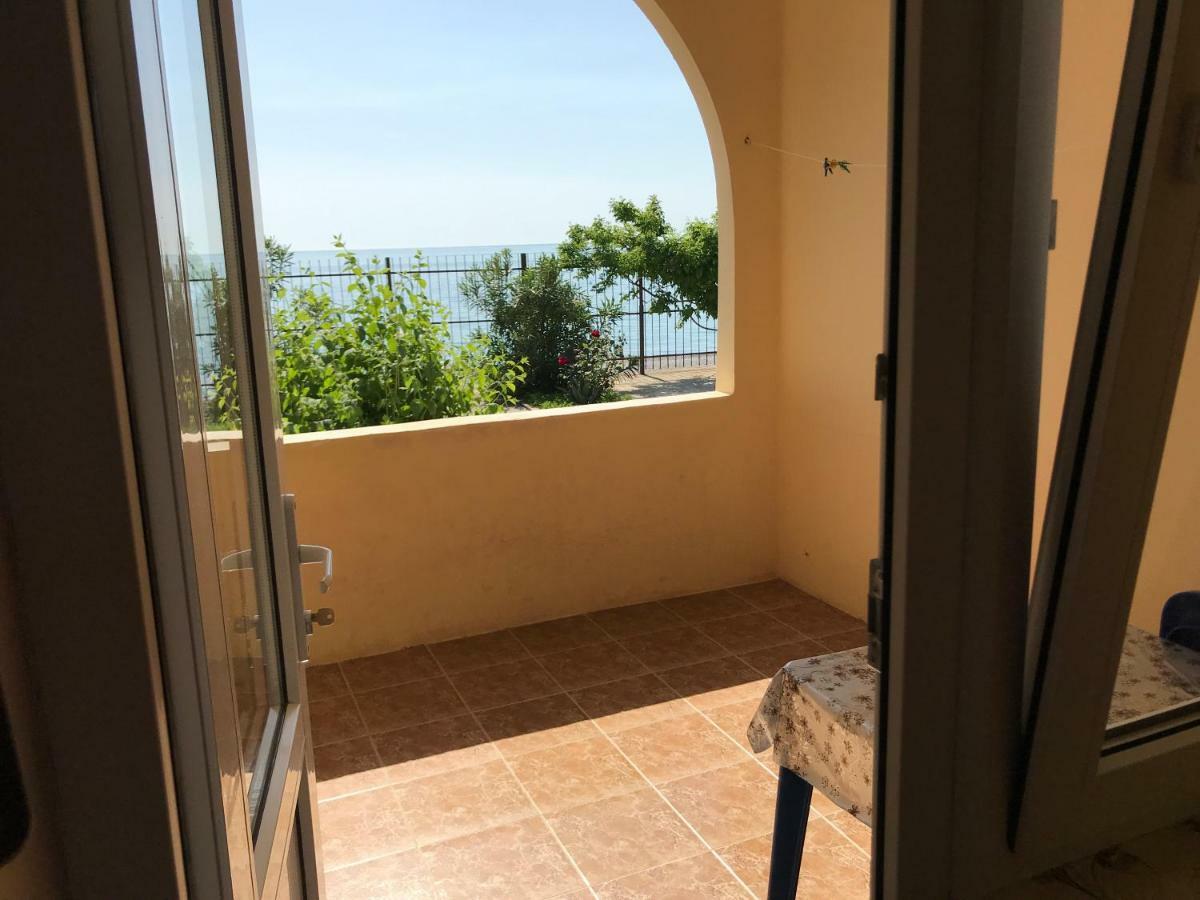 Davel Hotel Gagra Kültér fotó